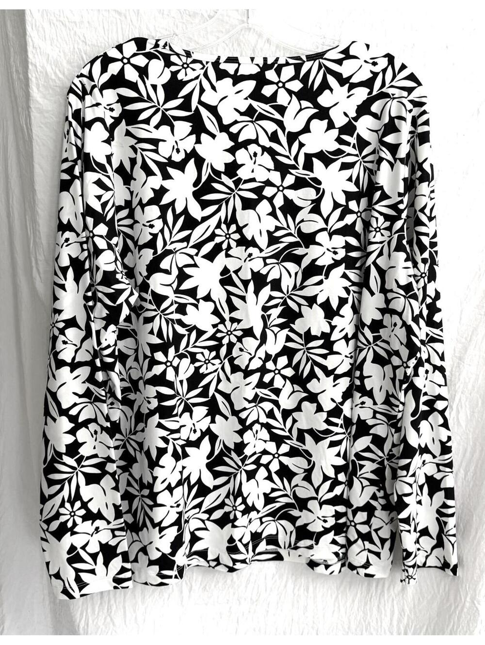 🆕LISTING🆕 Lands’ End Women's Plus Size UPF 50 Long Sleeve Rash Guard Swim Tee - Picture 2 of 4